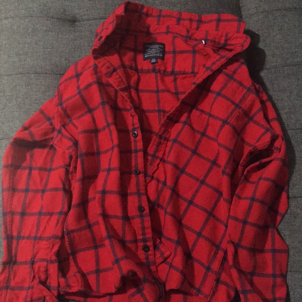 Men’s plaid shirt